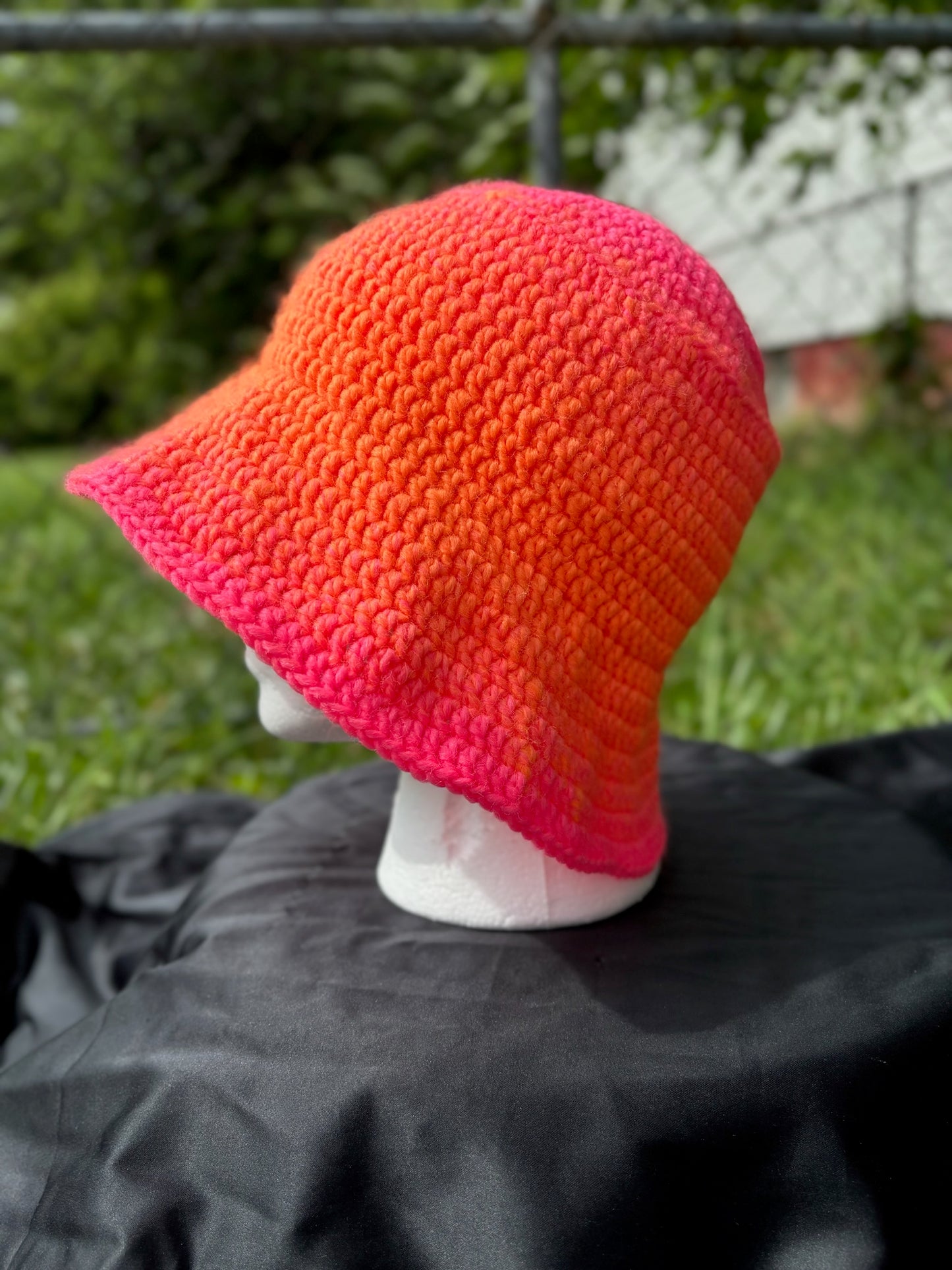 Ombré Bucket Hat