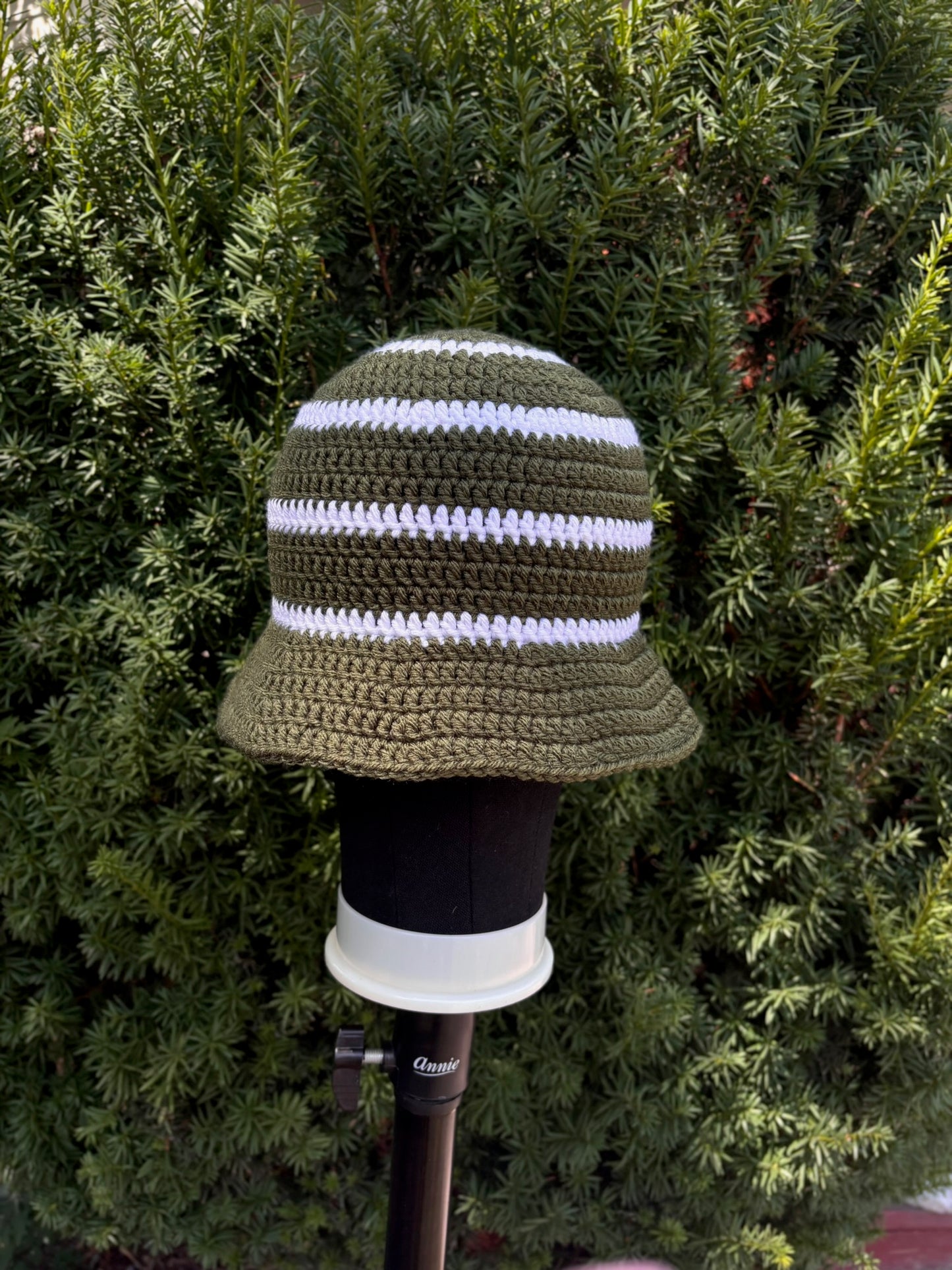 Two-tone Bucket Hat